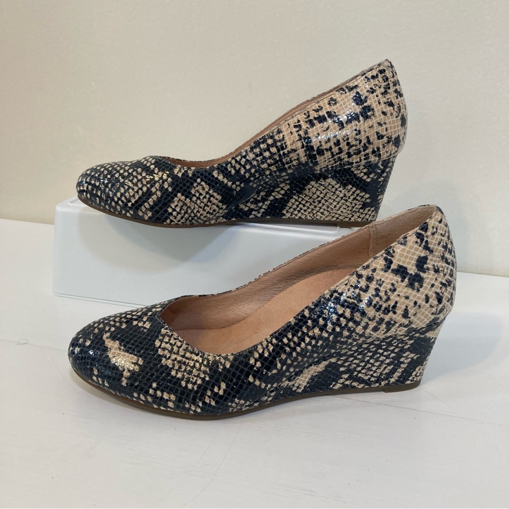 Vionic Antonia Snake Print Wedge Pumps in Black and Tan